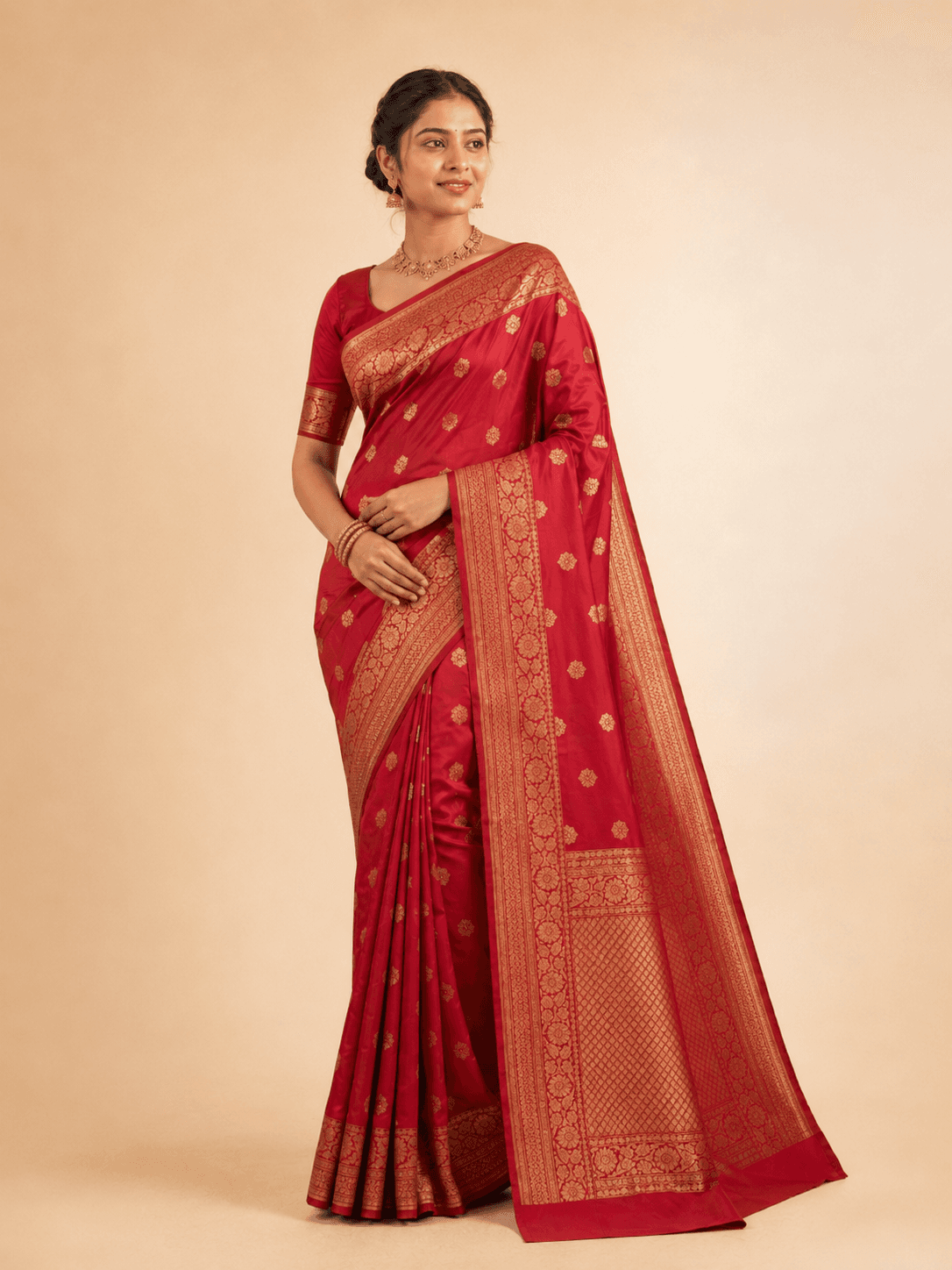 Ruby Kadhua Zari Banarasi Saree alternate view